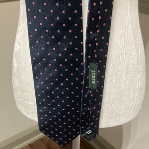 Men’s J.Crew silk navy tie with pink polkadots, originally purchased a J.Crew.
